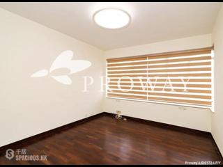 Mid Levels Central - Brewin Court 09