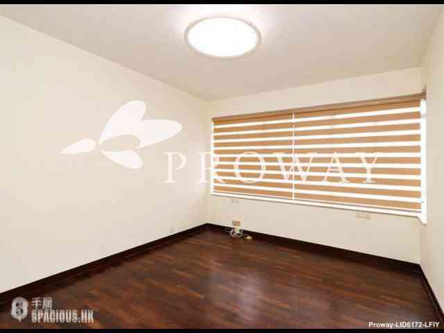 Mid Levels Central - Brewin Court 09
