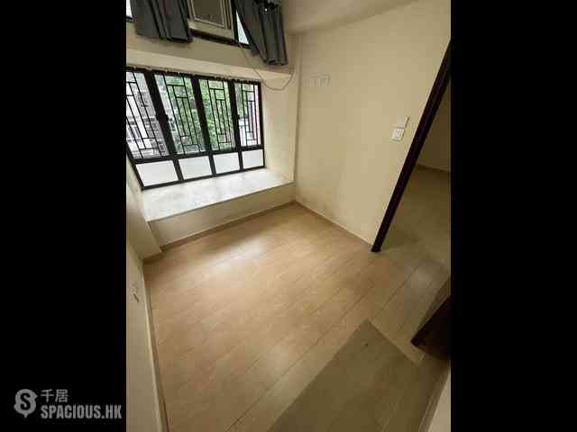 Sai Ying Pun - Western Garden 01