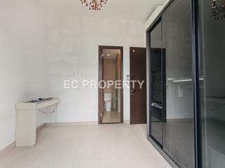 Wan Chai - J Residence 08