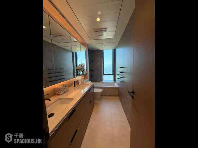 Discovery Bay - Discovery Bay Phase 19-2A One Toscana 2 Tower 1A 17