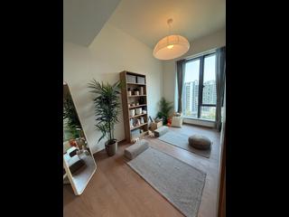 Discovery Bay - Discovery Bay Phase 19-2A One Toscana 2 Tower 1A 08