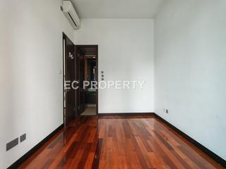 Wan Chai - J Residence 08