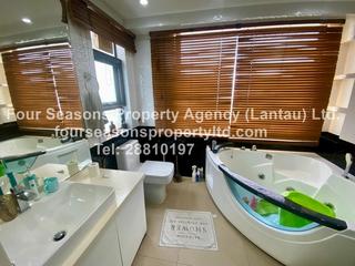 South Lantau - Tong Fuk 14