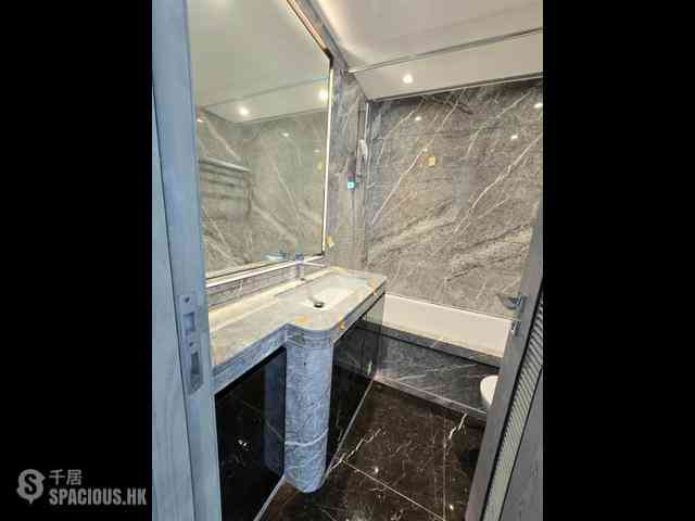 Wong Chuk Hang - The Southside Phase 3B Blue Coast Tower 2B 08