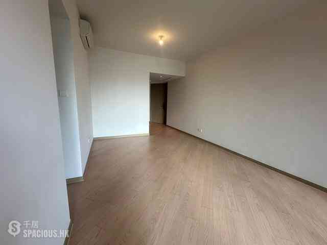 Wong Chuk Hang - The Southside Phase 1 Southland Tower 1B 03