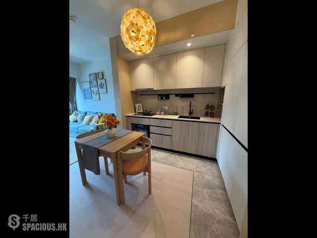Discovery Bay - Discovery Bay Phase 19-1 One Toscana Tower 9 03