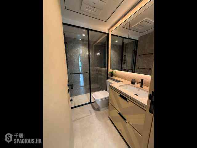 Discovery Bay - Discovery Bay Phase 19-1 One Toscana Tower 9 05