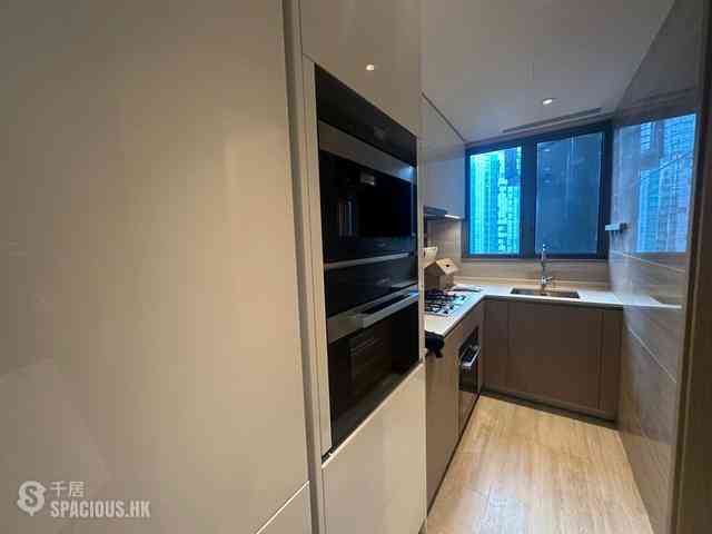 Wong Chuk Hang - The Southside Phase 1 Southland Tower 1B 09