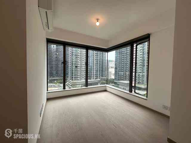 Wong Chuk Hang - The Southside Phase 3B Blue Coast Tower 2B 02