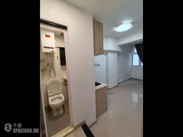 Mong Kok - Wing Wah Building 06