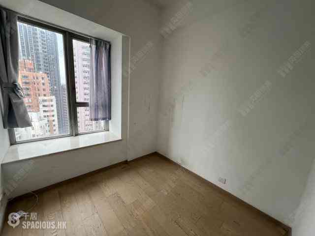 Sai Ying Pun - The Summa 07