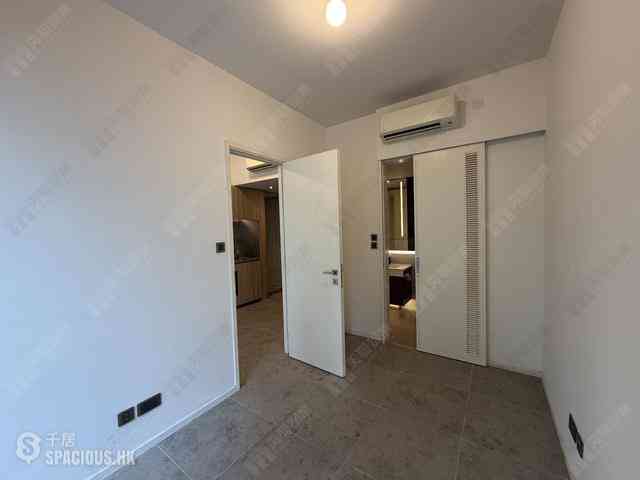 Sai Ying Pun - Bohemian House 02