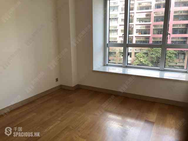 Wong Chuk Hang - Marinella 06