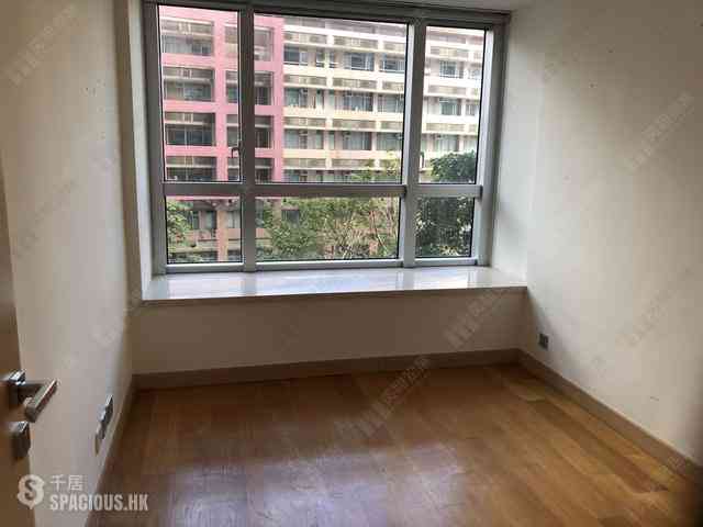 Wong Chuk Hang - Marinella 07