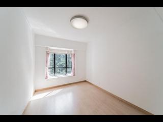 Mid Levels Central - Clovelly Court 03