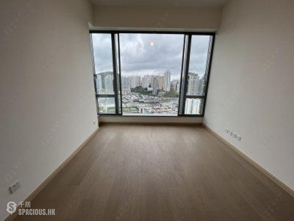 Wong Chuk Hang - The Southside Phase 2 La Marina 01
