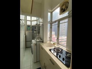 Shau Kei Wan - Ka Fook Building 03