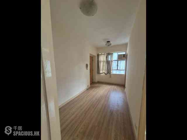 Wan Chai - Eastman Court 02