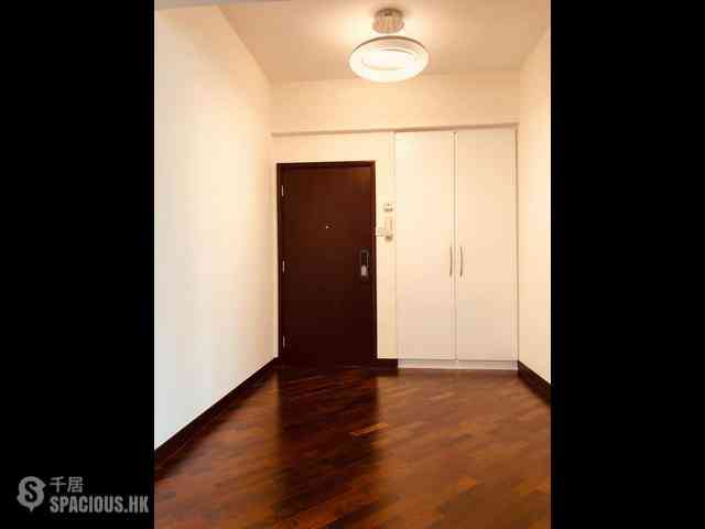 Mid Levels Central - Brewin Court 03