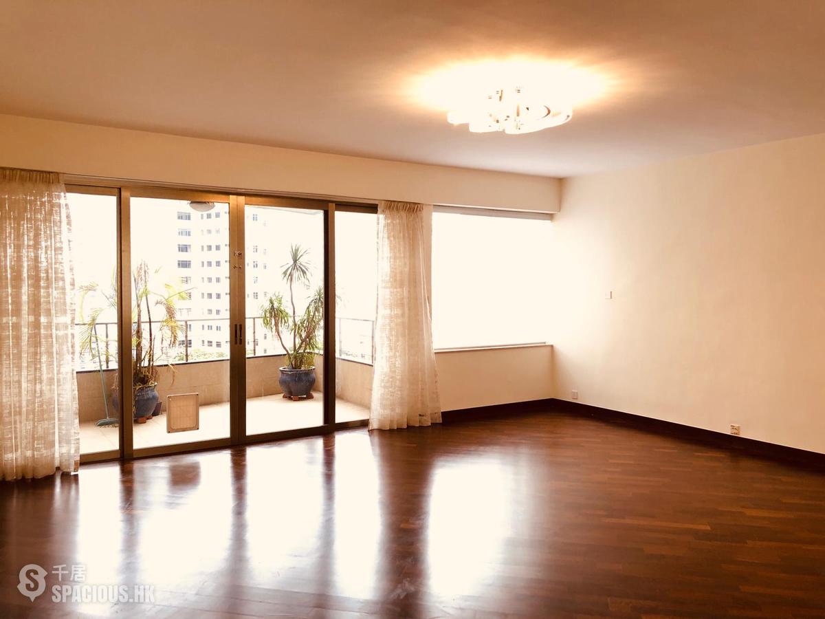 Mid Levels Central - Brewin Court 01