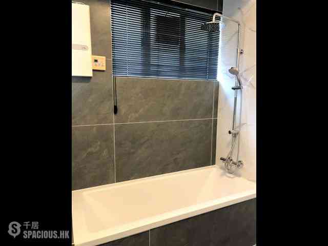 Mid Levels Central - Brewin Court 09