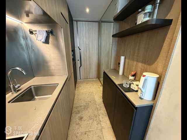 Sai Ying Pun - Bohemian House 04