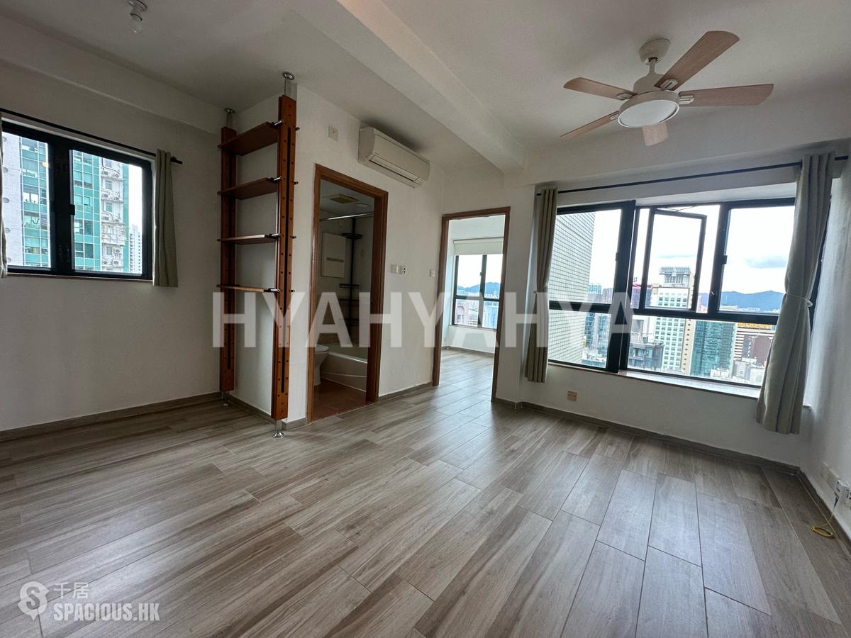 Sheung Wan - The Bellevue Place 01