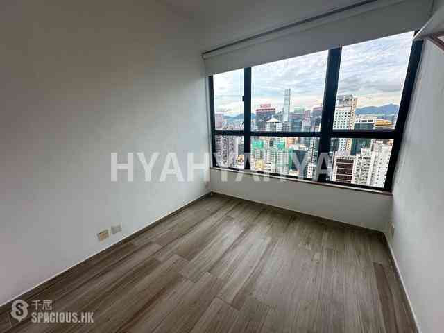 Sheung Wan - The Bellevue Place 05