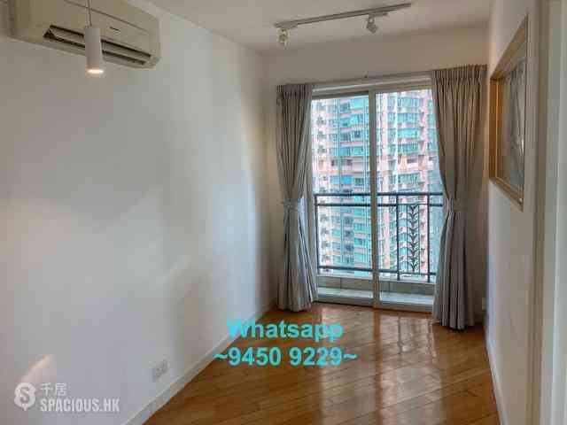 Sheung Wan - Medal Court 01