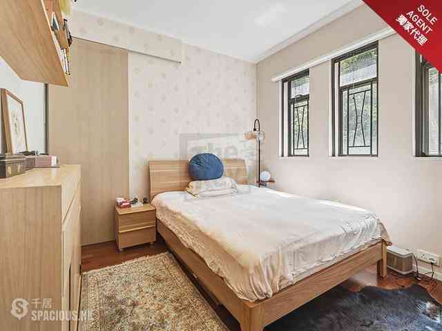 Stubbs Road - Leon Court 10