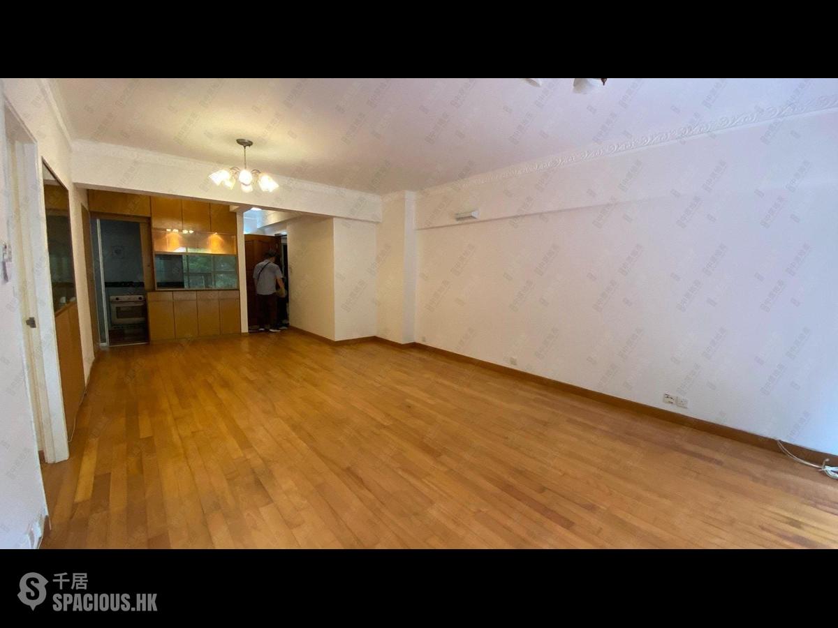 Mid Levels West - Realty Gardens Paris Court (Block 2) Paris Court 01