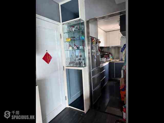 Kennedy Town - The Merton 10