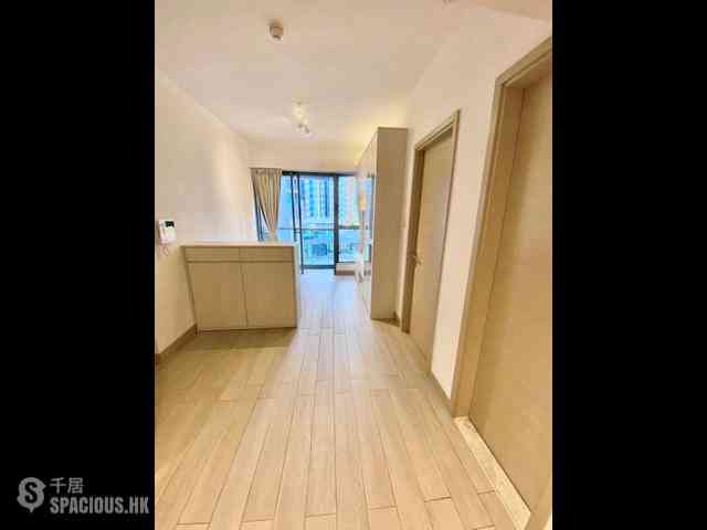 Tseung Kwan O - The Wings Ocean Wings Block 7A 02