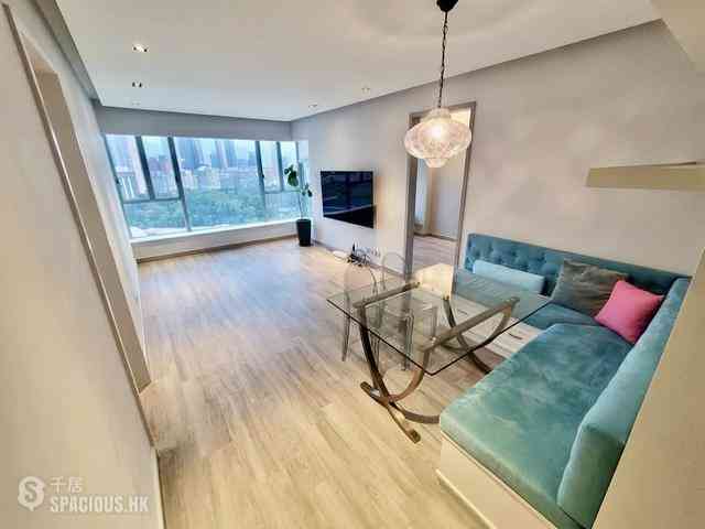 Tsim Sha Tsui - The Victoria Towers 02