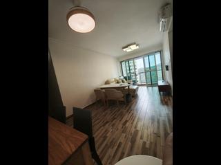 Tseung Kwan O - The Grandiose Block 1 02