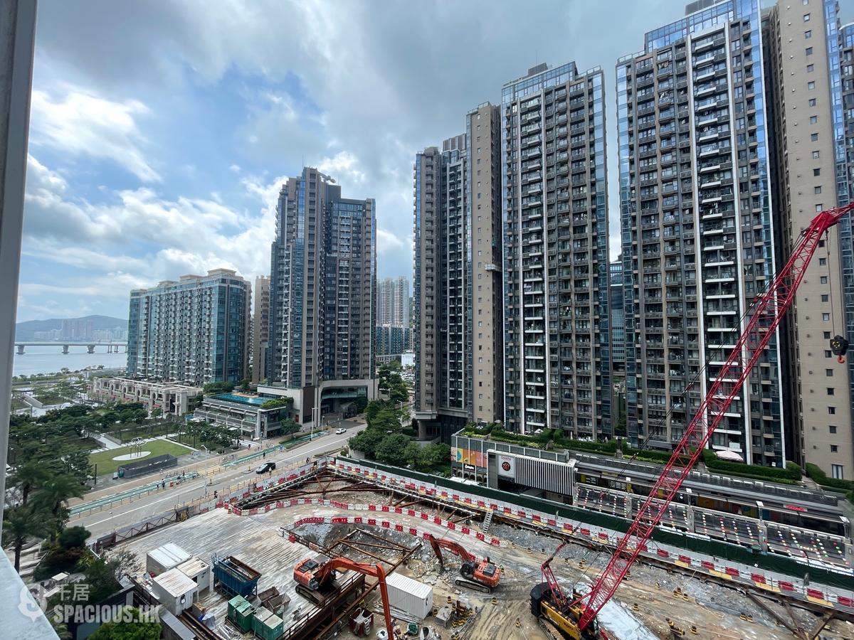 Tseung Kwan O - The Parkside Block 2A 01