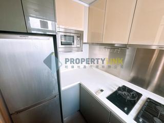 Sai Ying Pun - Island Crest 05
