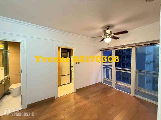 Soho - Centrestage 04
