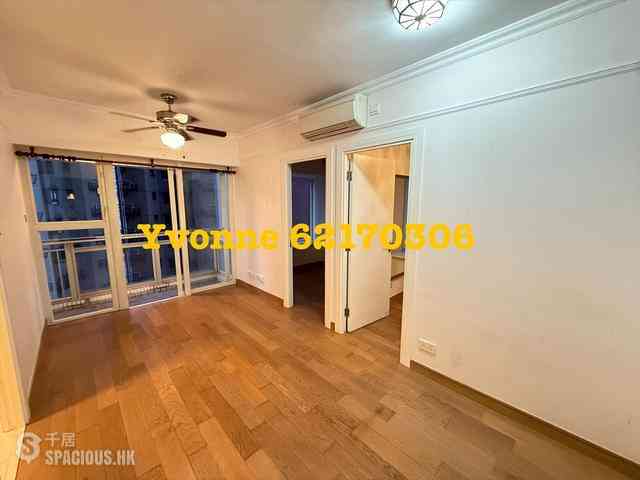 Soho - Centrestage 01