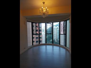 Mid Levels Central - Hillsborough Court Block 1 03