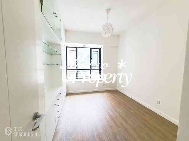 Mid Levels Central - Clovelly Court 03