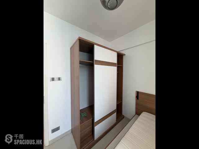 Wan Chai - Hay Wah Building Block A 04
