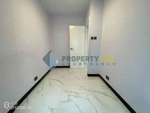 Sai Ying Pun - Ying Wa Court 09