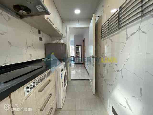 Sai Ying Pun - Ying Wa Court 11