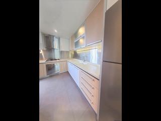 Mid Levels Central - Hillsborough Court 03
