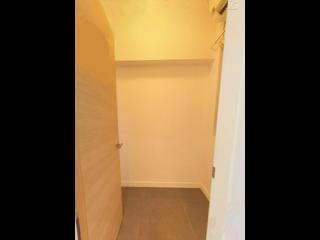 Mid Levels Central - Hillsborough Court 04