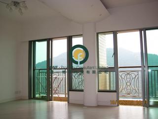Kennedy Town - The Merton 03