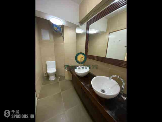 Sai Ying Pun - Lim Kai Bit Yip 06