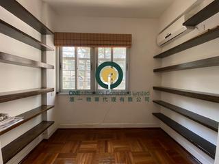 Sai Ying Pun - Lim Kai Bit Yip 08